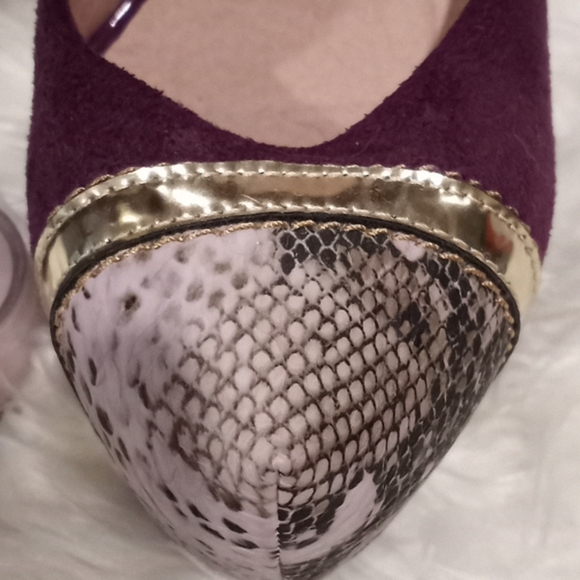 Purple Platforms - Picture 2 of 4